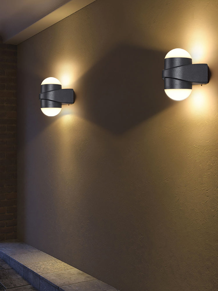 Modern Courtyard Waterproof Wall Lamp