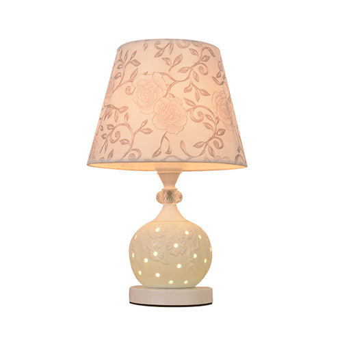 Ceramic European Fabric Table Lamp