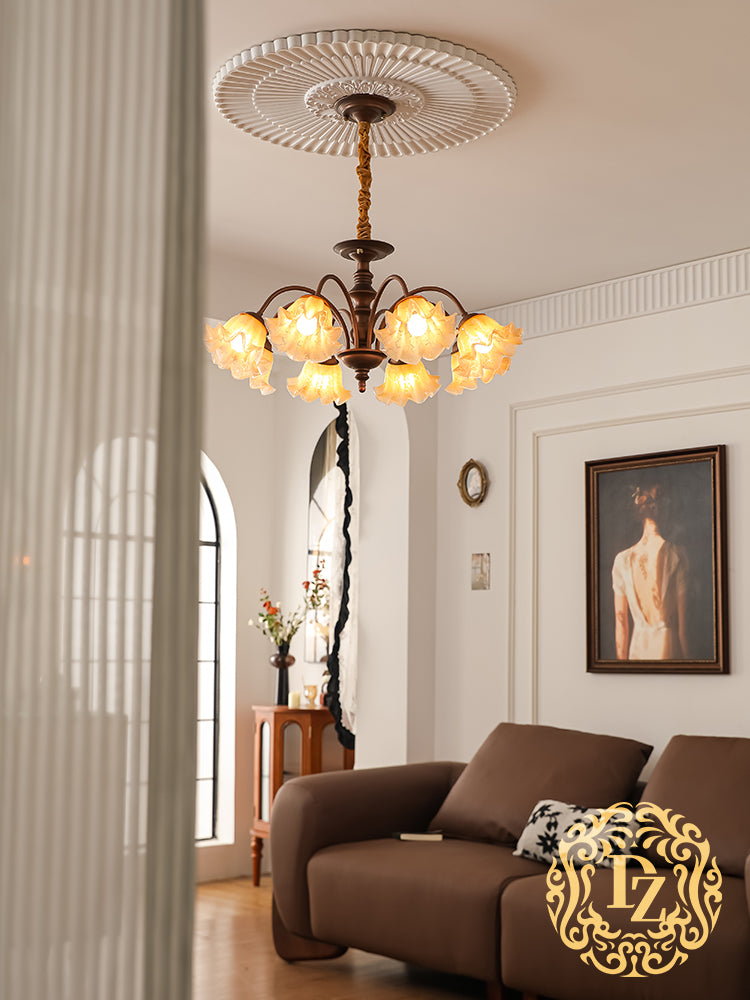 Vintage High-end American Chandelier