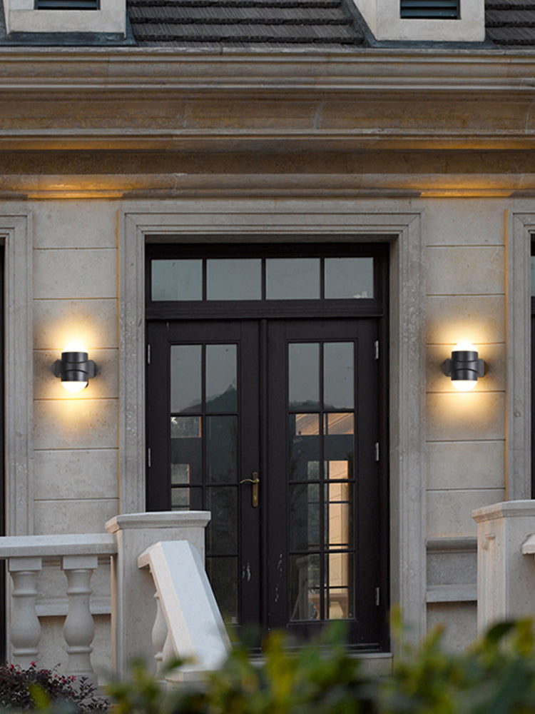 Modern Courtyard Waterproof Wall Lamp