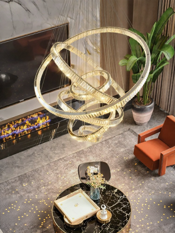 Luxurious Crystal Chandelier